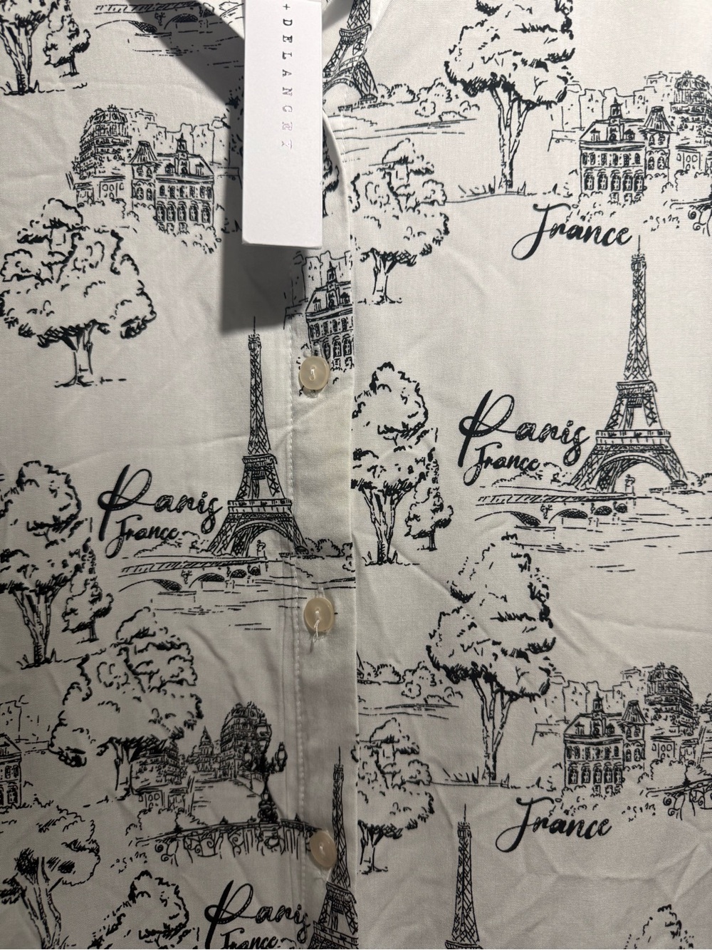 Jane & Delancey XL White Paris Print Button-Up Shirt - Picture 2 of 4